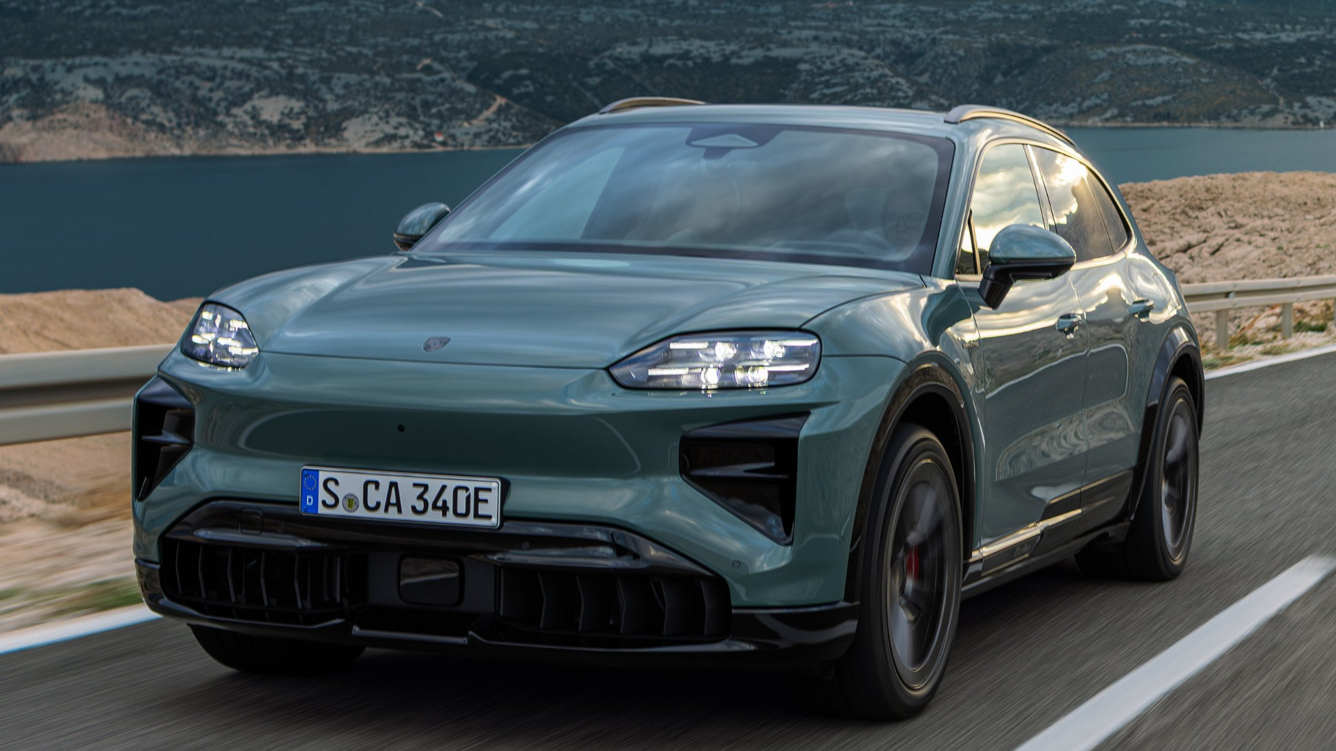 Porsche Cayenne Electric