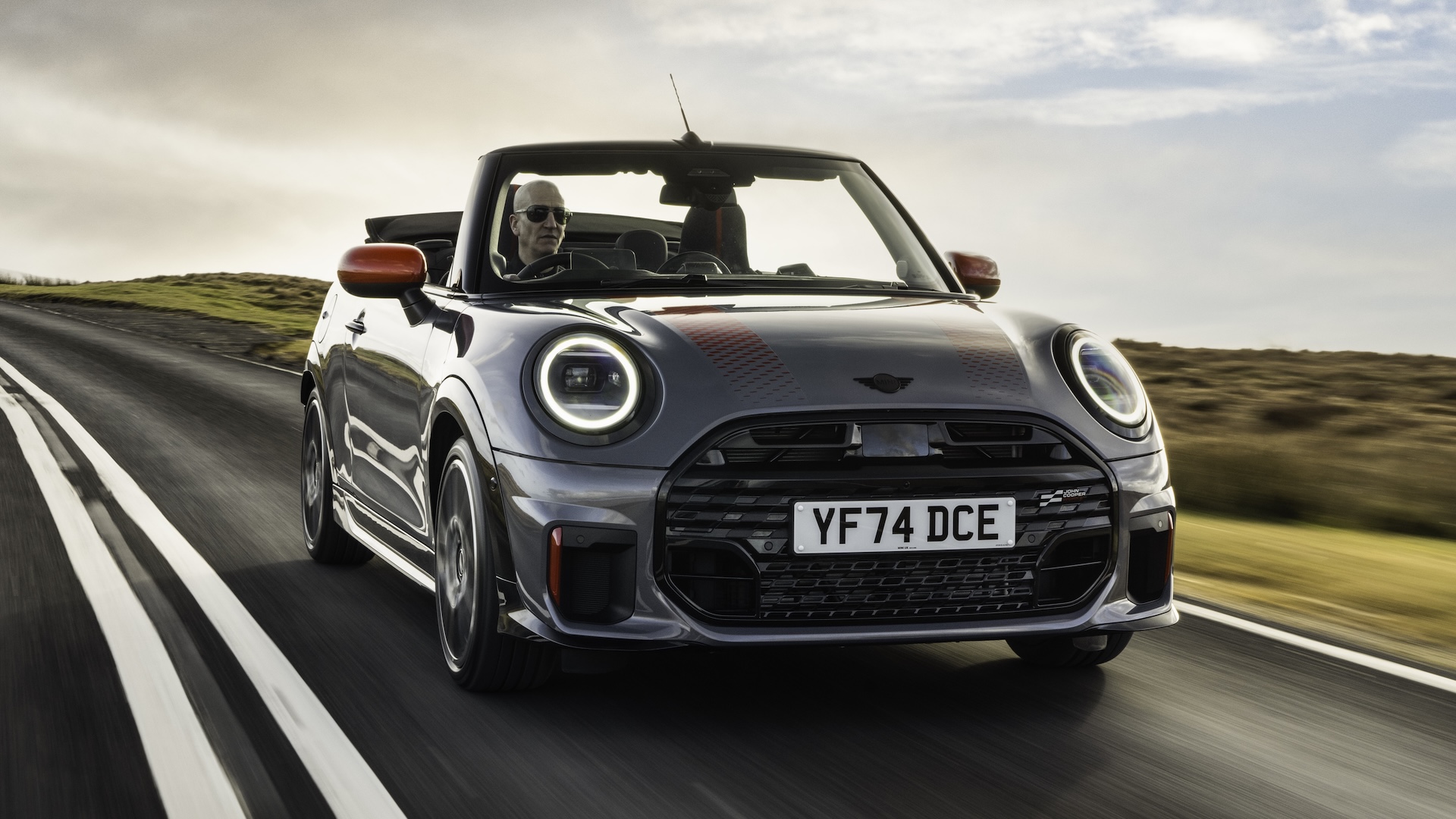 Mini Cooper Convertible 2026 RHD header
