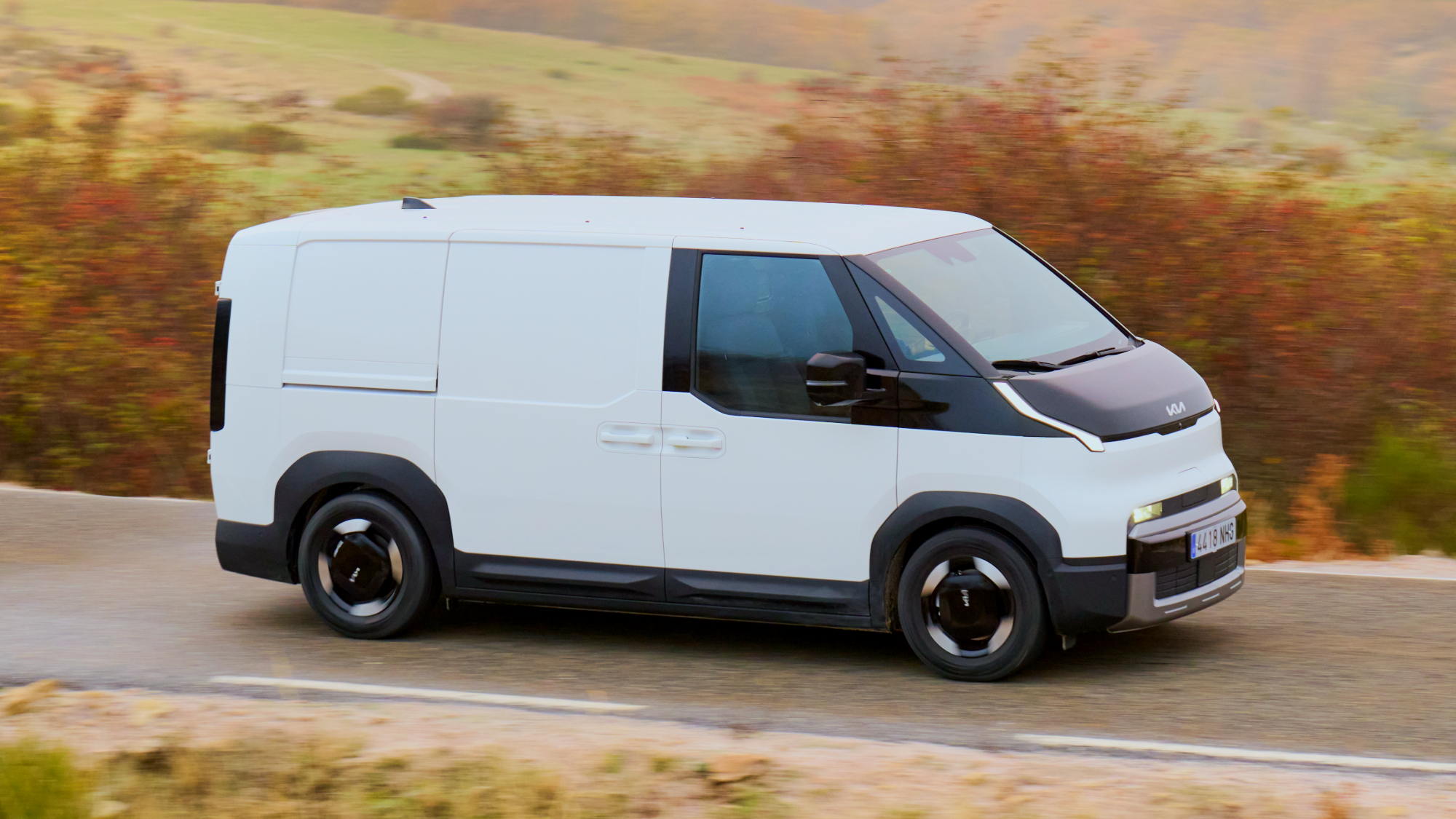 Kia PV5 Furgón blanco