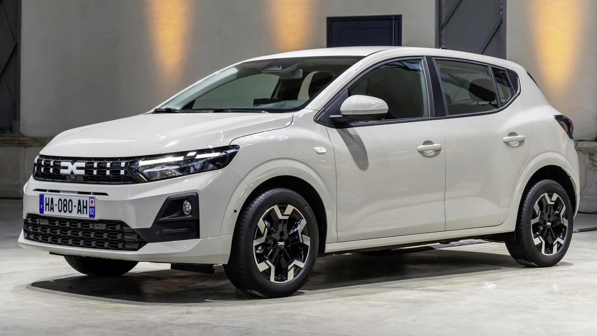 Dacia Sandero Exterieur vorne seitlich stehend