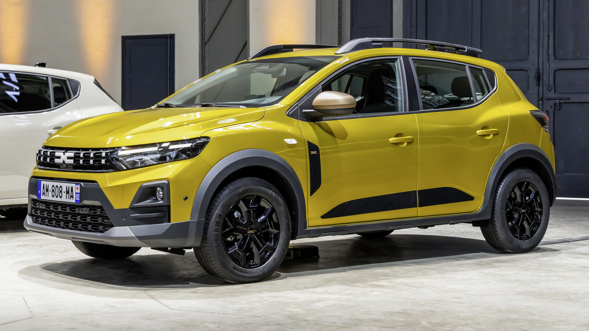 Dacia Sandero Stepway Exterieur vorne seitlich stehend