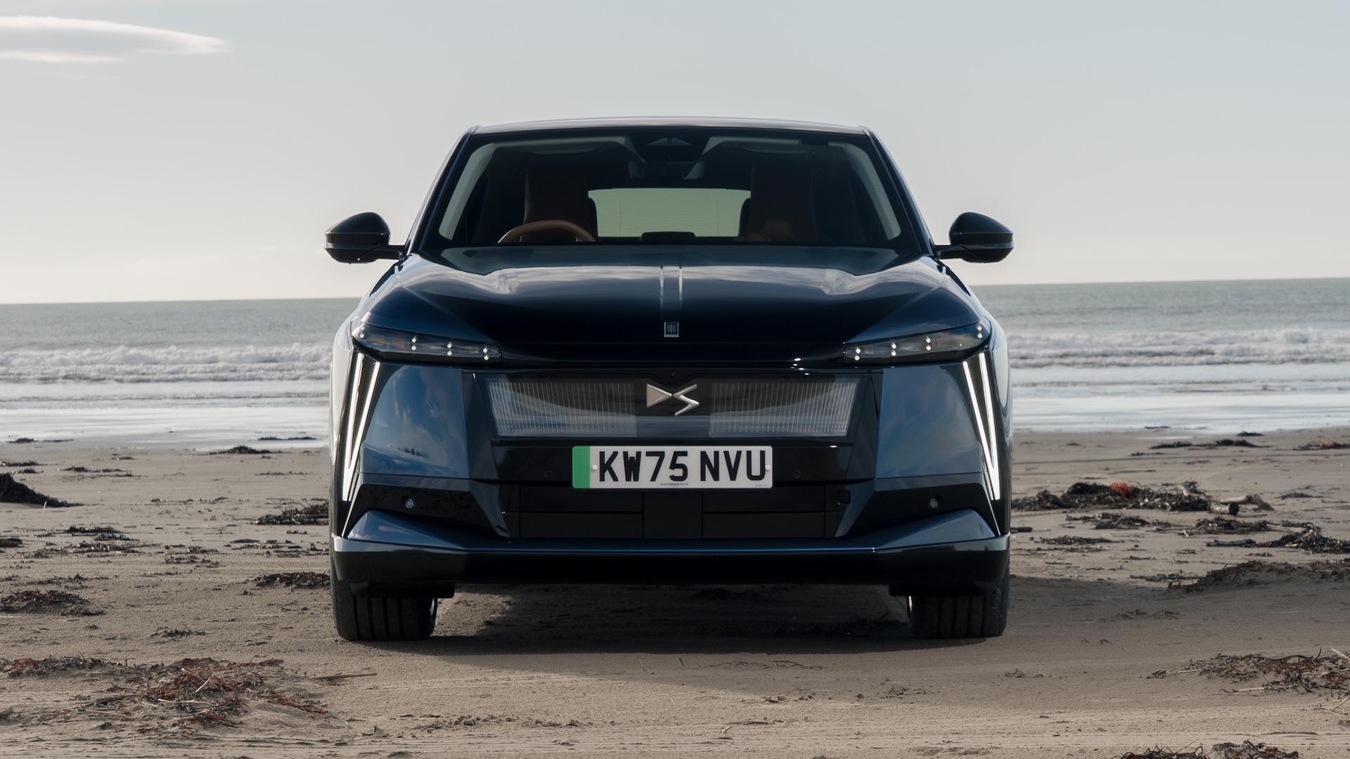 DS No 8 2026 RHD front static