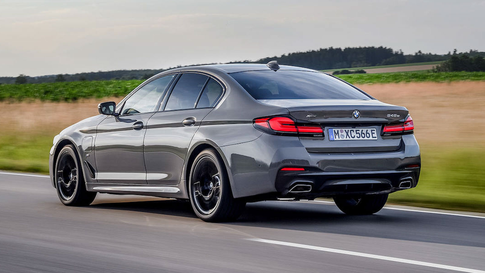BMW Serie 5 Berlina PHEV 530e Skyscraper Grau metalizado
