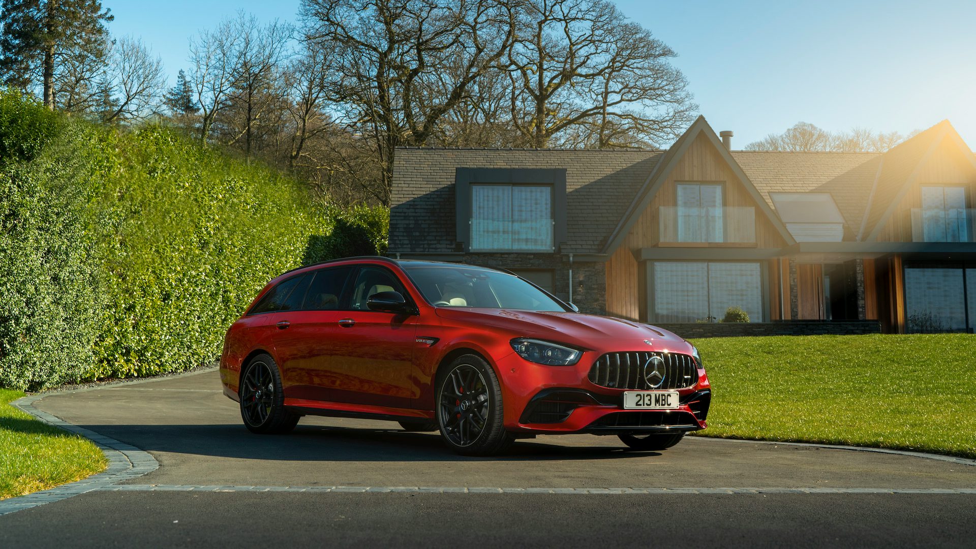 2021 Mercedes-AMG E 53 S Estate front quarter static