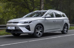 Prueba MG MG5 2024 | Precio y Opinión | Carwow