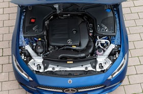 Mercedes-Benz CLS Coupé Azul Espectral motor