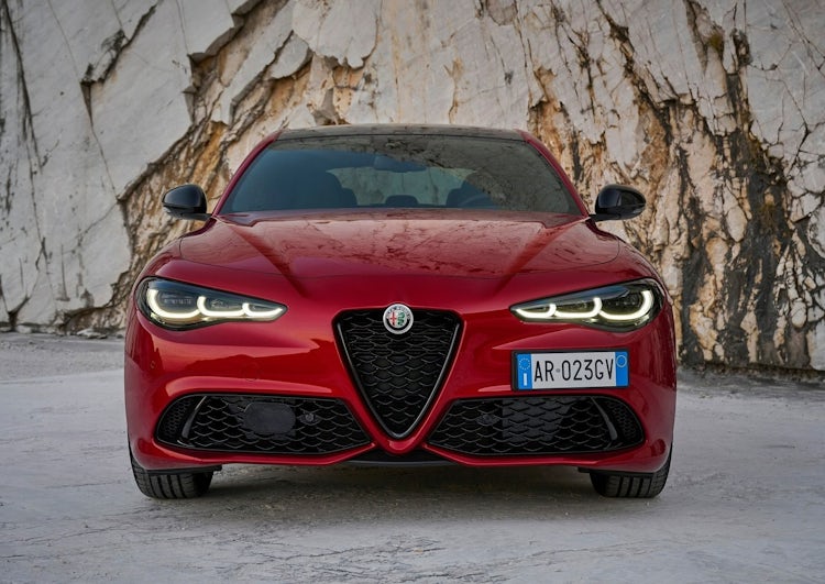 Alfa Romeo Giulia Test 2024, Konfigurator & Preise