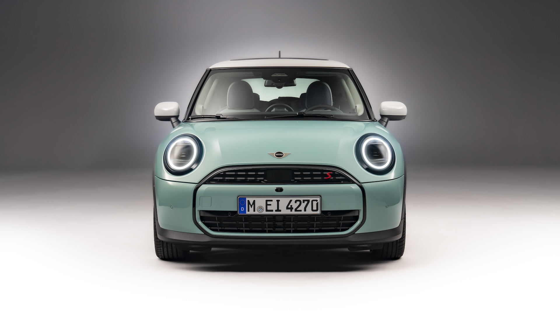 MINI Cooper Review 2024 | Performance & Pricing | Carwow