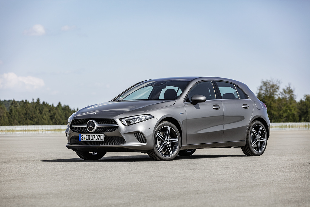 Mercedes-Benz A-Klasse: Technische Daten, Maße, Innenraum