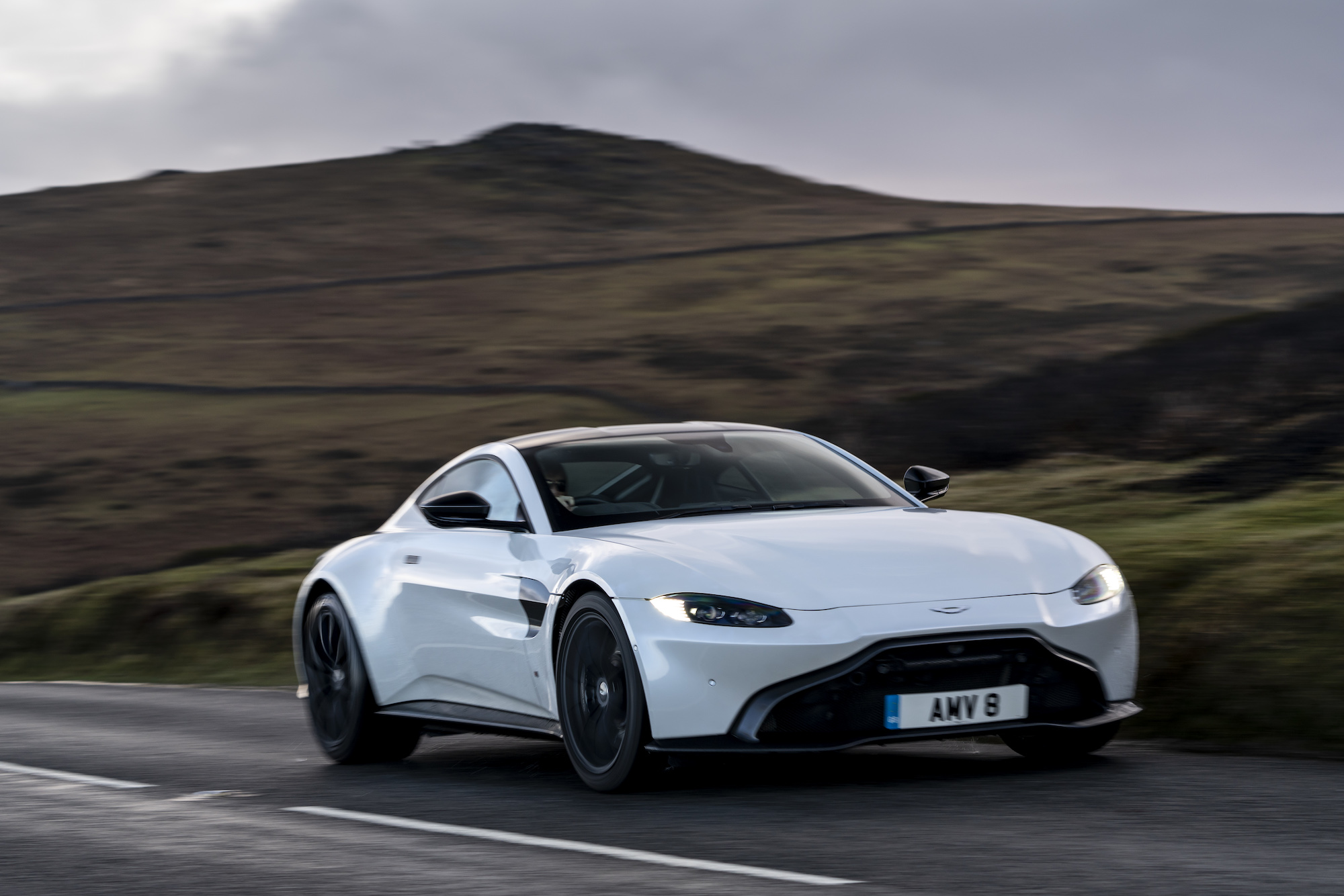 Aston Martin Vantage Review 2024