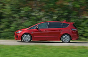 Ford S-Max Review 2024 | Performance & Pricing | Carwow