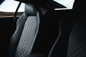 Audi R8 Review 2024 | Performance & Pricing | Carwow