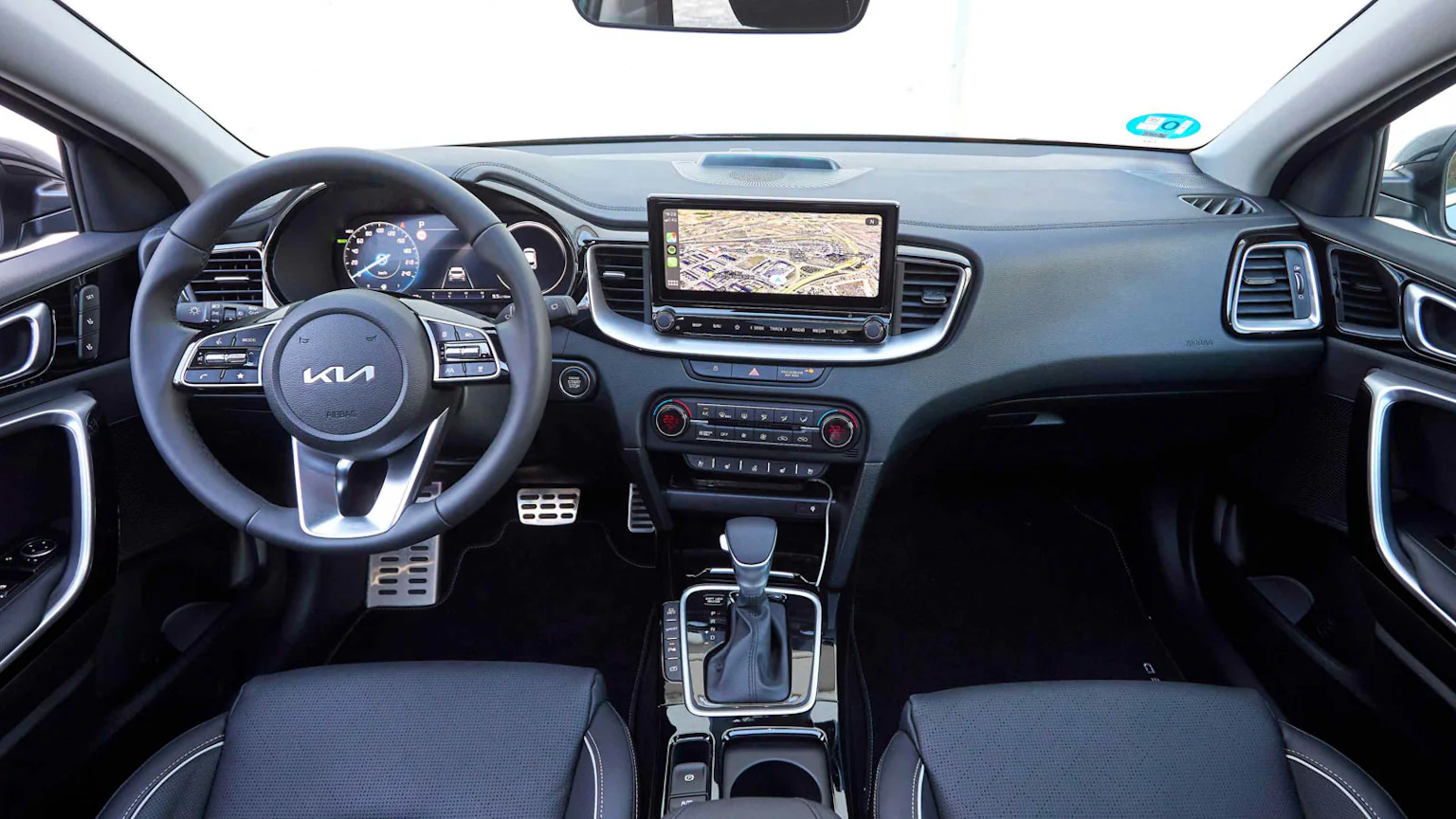 KIA Xceed 2020 Interior Y Maletero Carwow kia-xceed-2020-interior-y-maletero-carwow