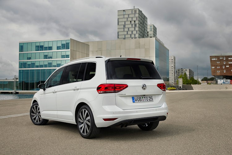 Volkswagen Touran Highline Edition bei