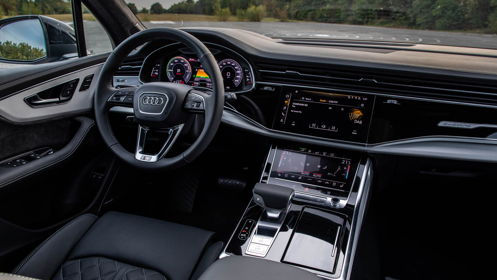 Audi Q7 Interior y maletero Carwow