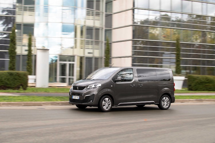 Peugeot e-Traveller Test 2024, Konfigurator & Preise