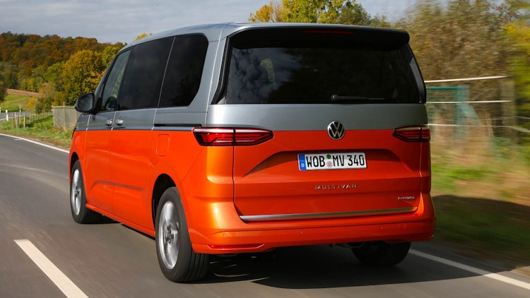 Volkswagen T7 Multivan: gasolina, Diesel e híbrido enchufable