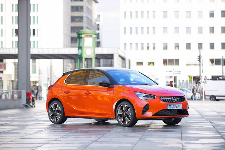 Neuer Opel Corsa in zwei Elektroauto-Versionen verfügbar 