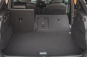 VW ID3 Review 2024 | Electric Range, Interior & Price | Carwow