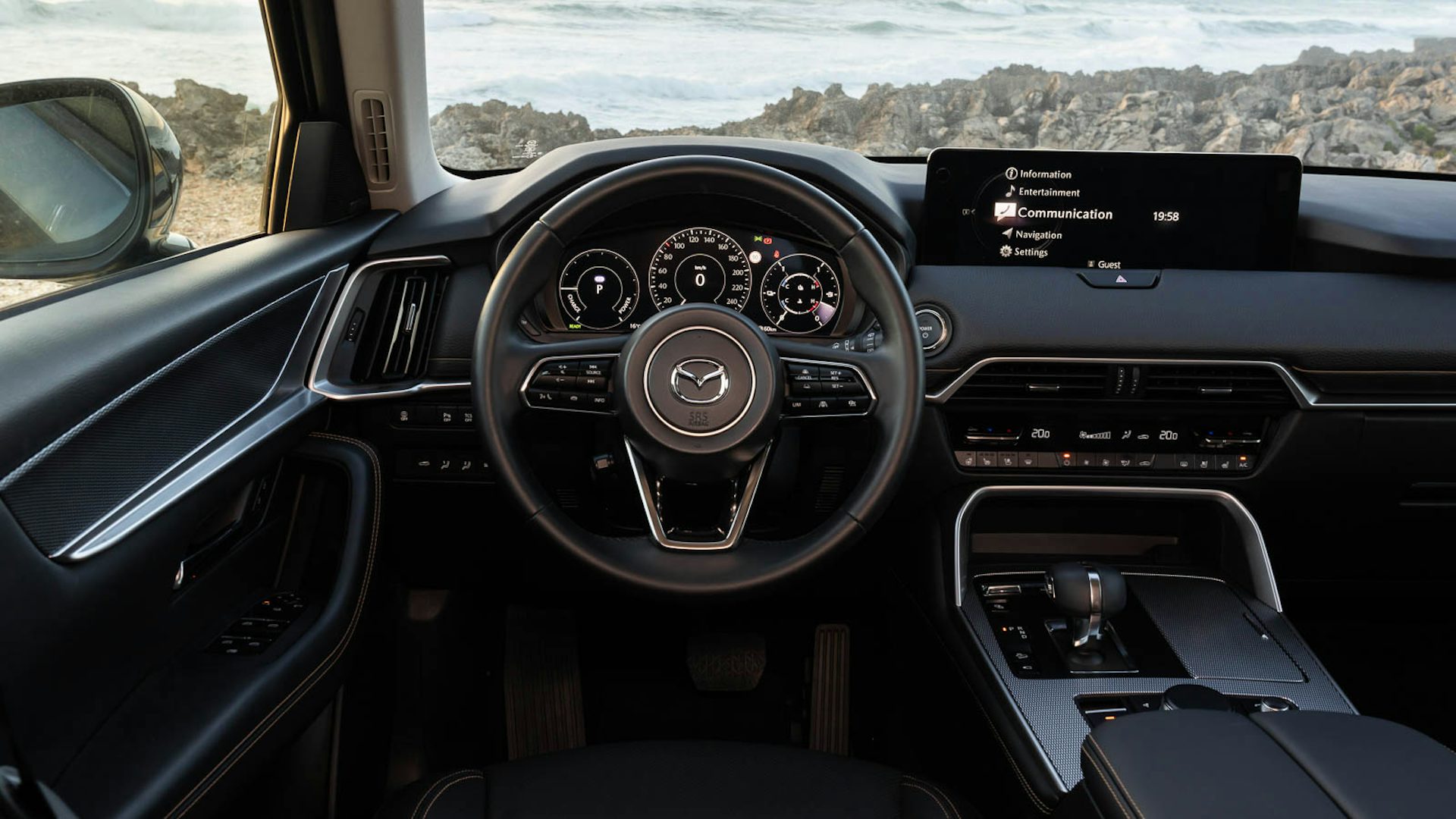 Mazda CX60 Hรญbrido Enchufable Interior y maletero carwow