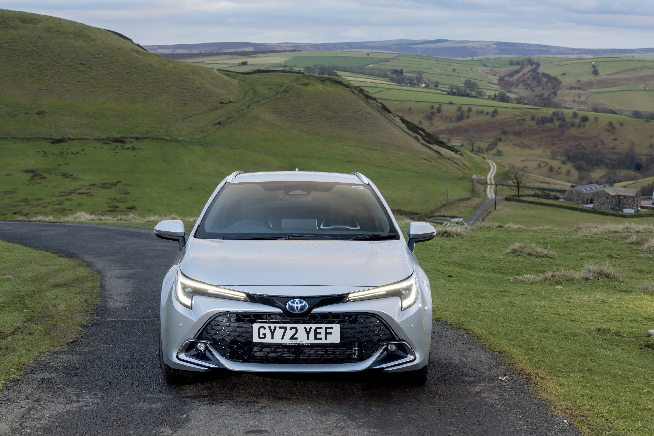 Toyota Corolla Touring Sports 2.0 Hybrid Innovatieve Ritten Met