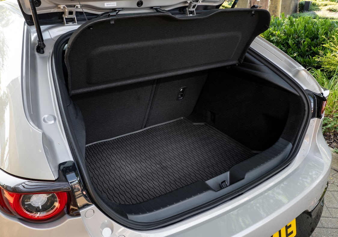 Luggage Area Kit | MAZDA MAZDA3 HATCHBACK 2023 Luggage Area Kit | MAZDA MAZDA3 HATCHBACK 2023