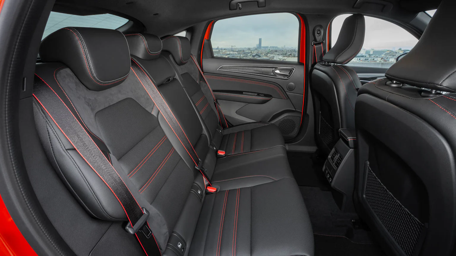 Renault Arkana Interior Y Maletero Carwow renault-arkana-interior-layout-technology-top-gear