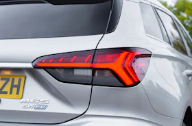 MG5 EV Review 2026 | Electric Range, Interior & Price | Carwow