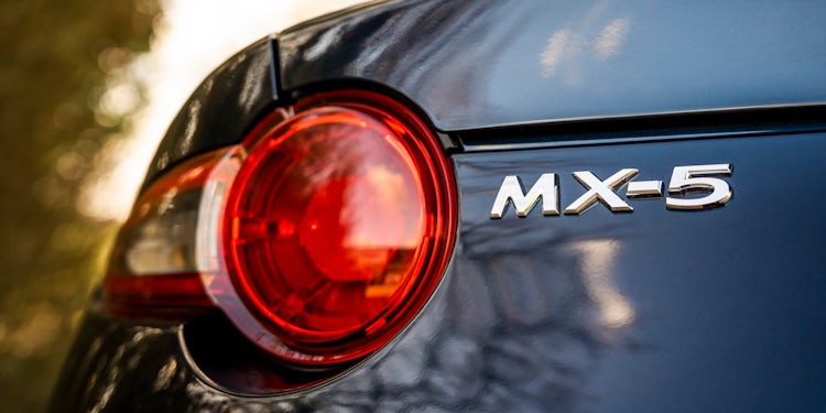 Mazda MX-5 (2022) review