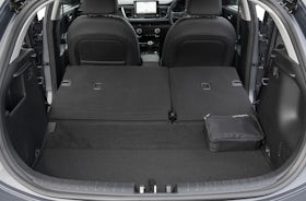 Kia Rio Review 2024 | Performance & Pricing | Carwow