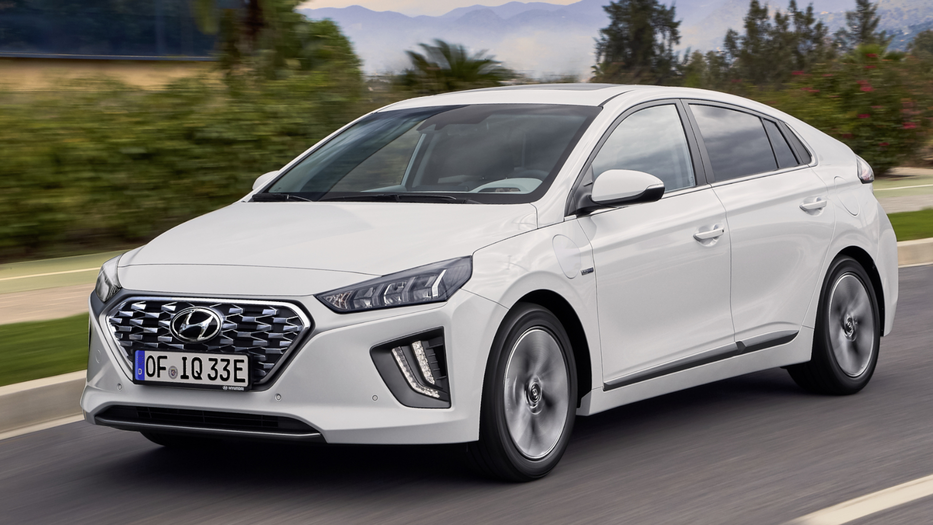 Hyundai IONIQ Plug-in-Hybrid Test 2024, Konfigurator & Preise