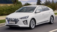 Hyundai IONIQ Plug in Hybrid Technische Daten Ma e Innenraum Carwow de