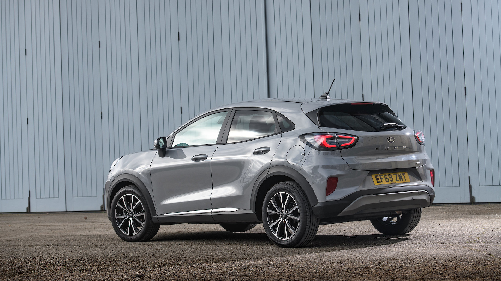 Ford Puma Review 2024 | Price, Interior & Boot Space | Carwow