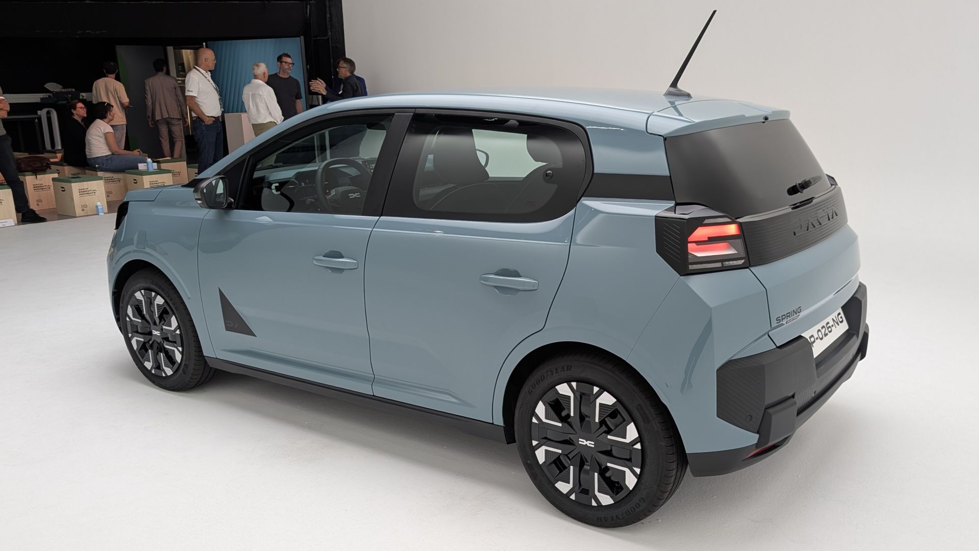 Dacia Spring Exterieur hinten seitlich stehend