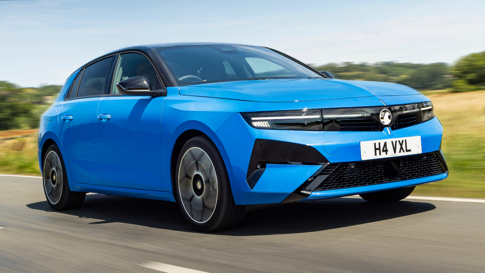 2026 Vauxhall Astra front quarter moving