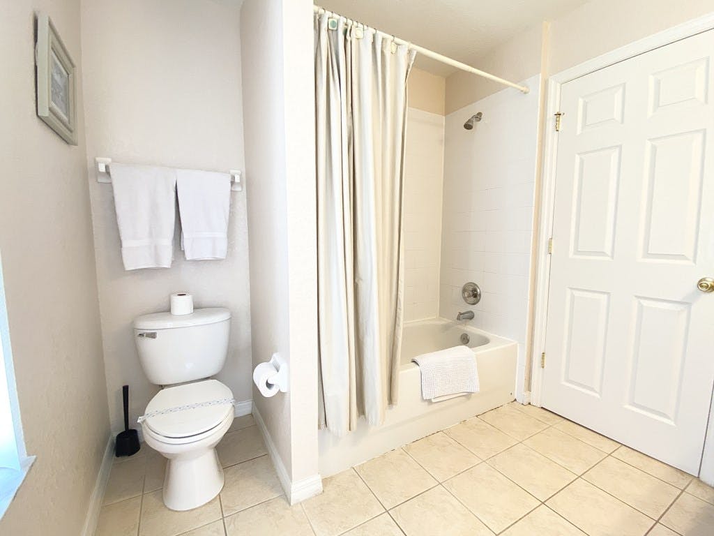 Second master en-suite