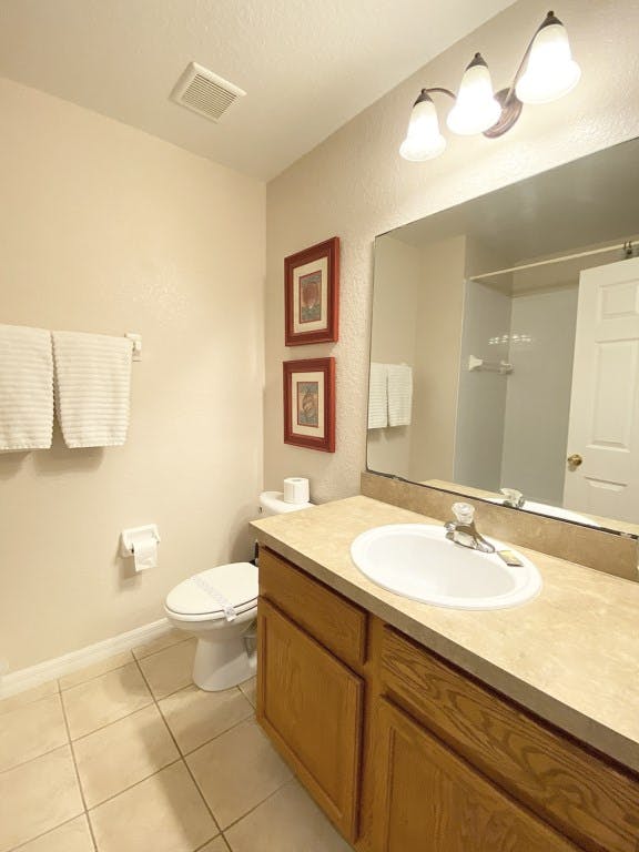 Main bathroom