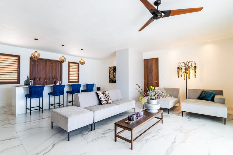 Downstairs living room and kitchen