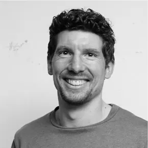 Dominique Breuer, OMR