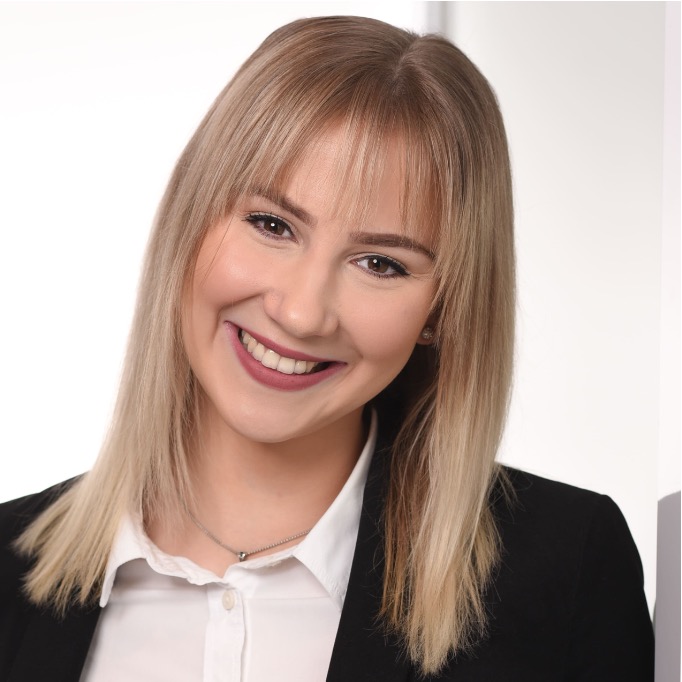 Gabriele Töws, Cassini Consulting