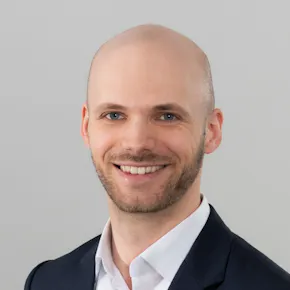 Stefan Volkmann, Cassini Consulting