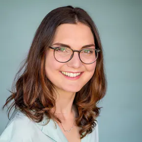 Julia Lierow, Consultant, Cassini Consulting AG