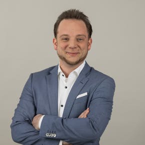 Tomas Käberich, Cassini Consulting