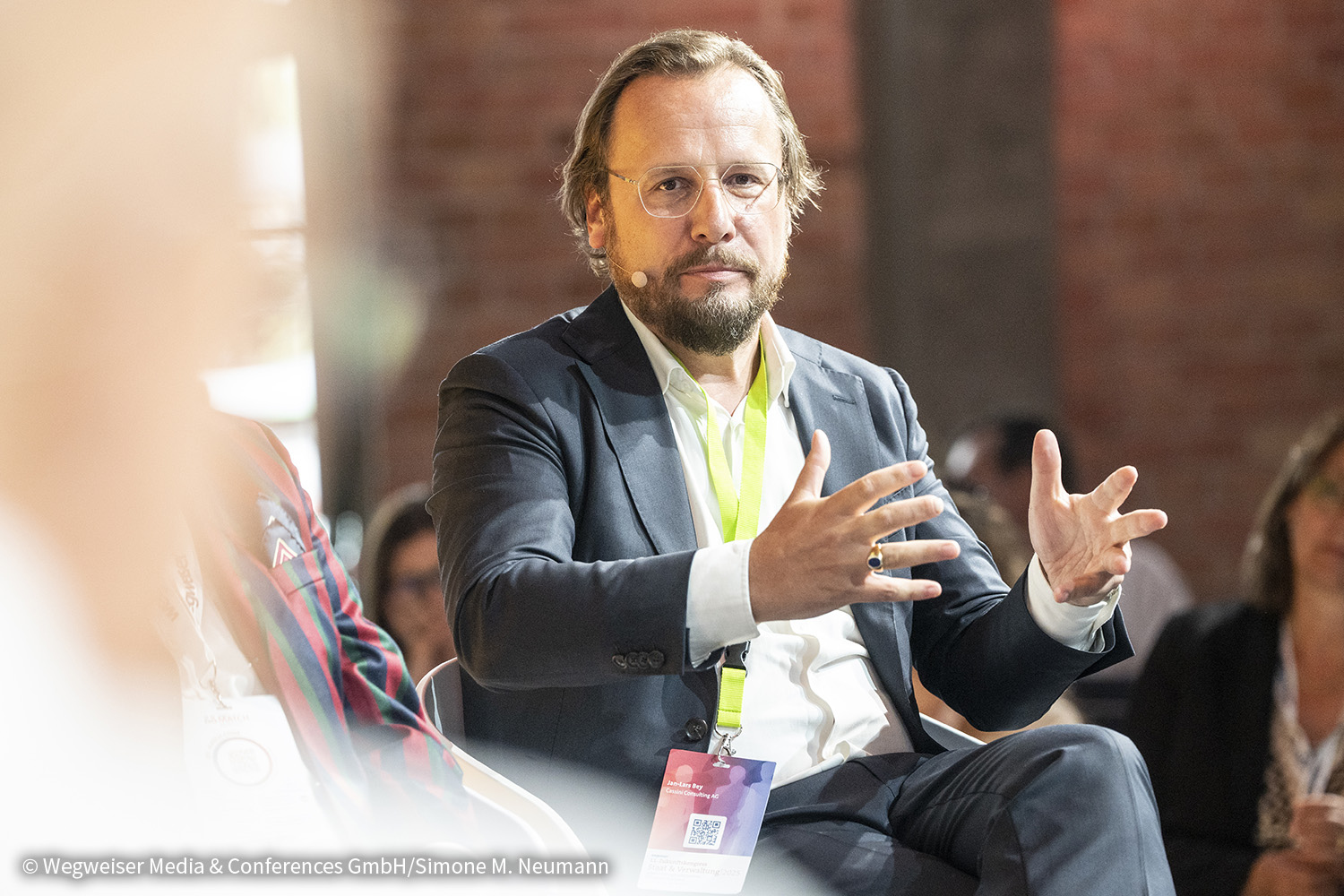 Jan-Lars Bey beim Zukunftskongress Diskussions Panel 2025