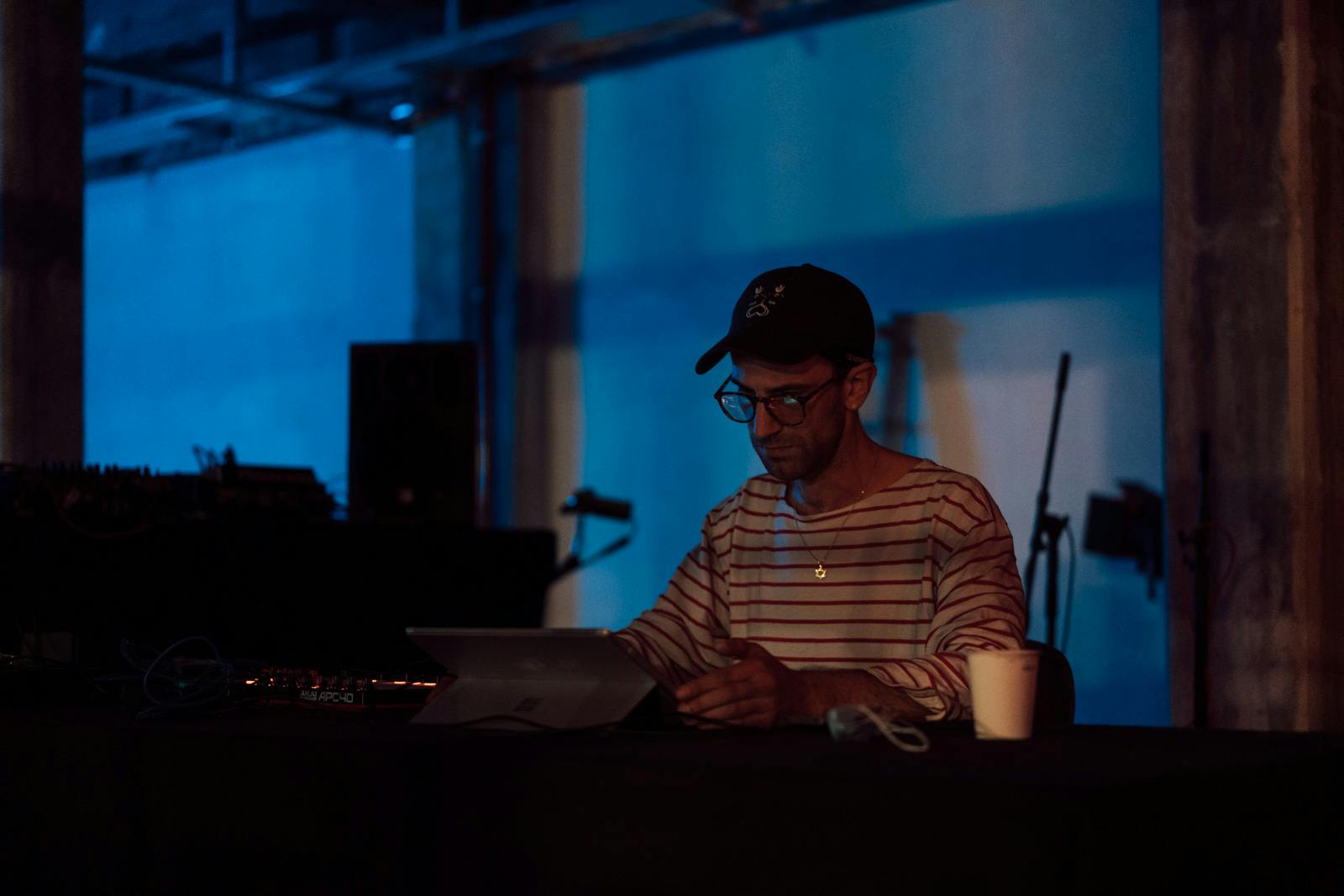 Catalyst Berlin Music tutor Doron Sadja performs | Signals Festival 2020 at Catalyst Berlin | Photo by Dico Baskoro