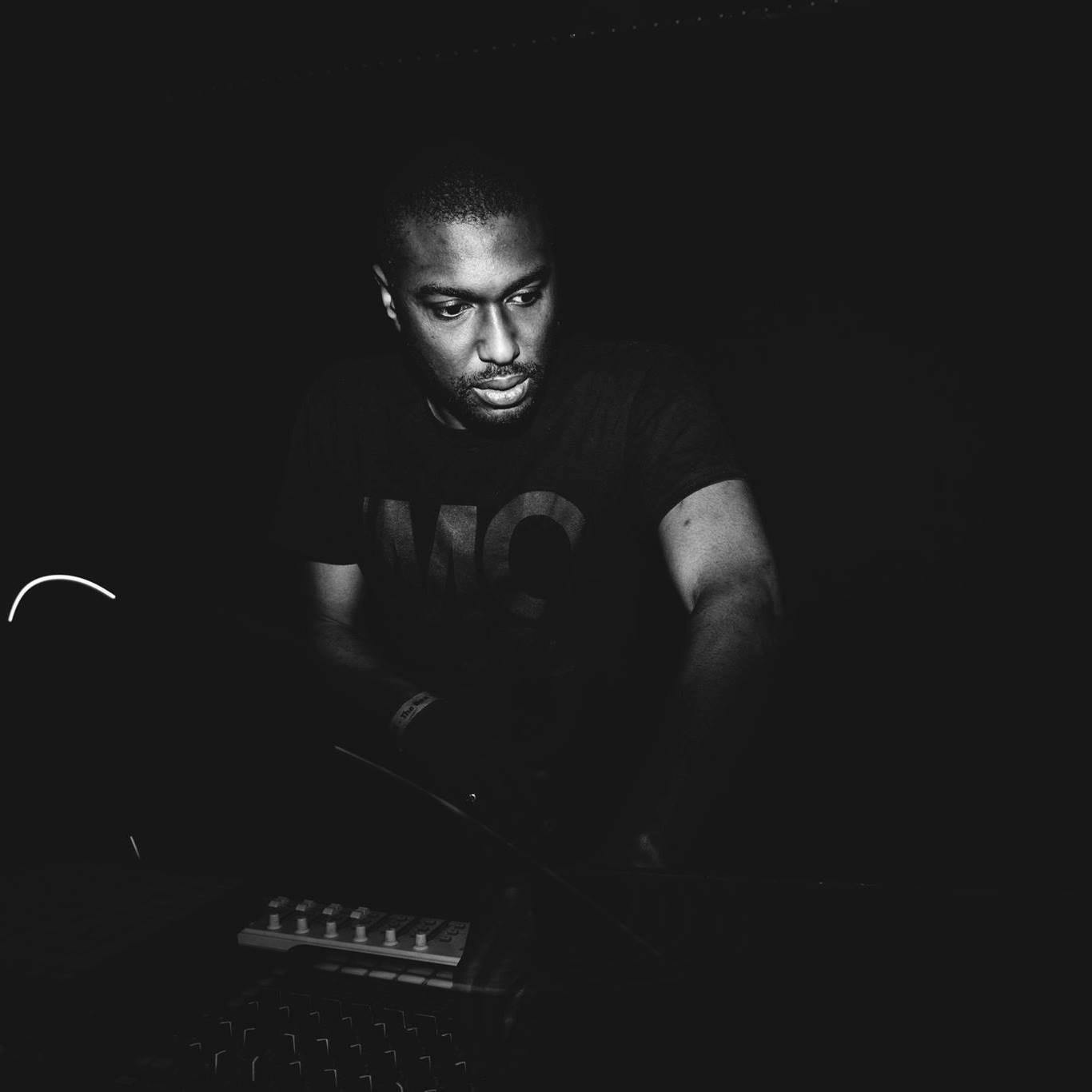 DJ and producer Charlton Ravenberg performing for Catalyst Berlin's Studio Sessions series