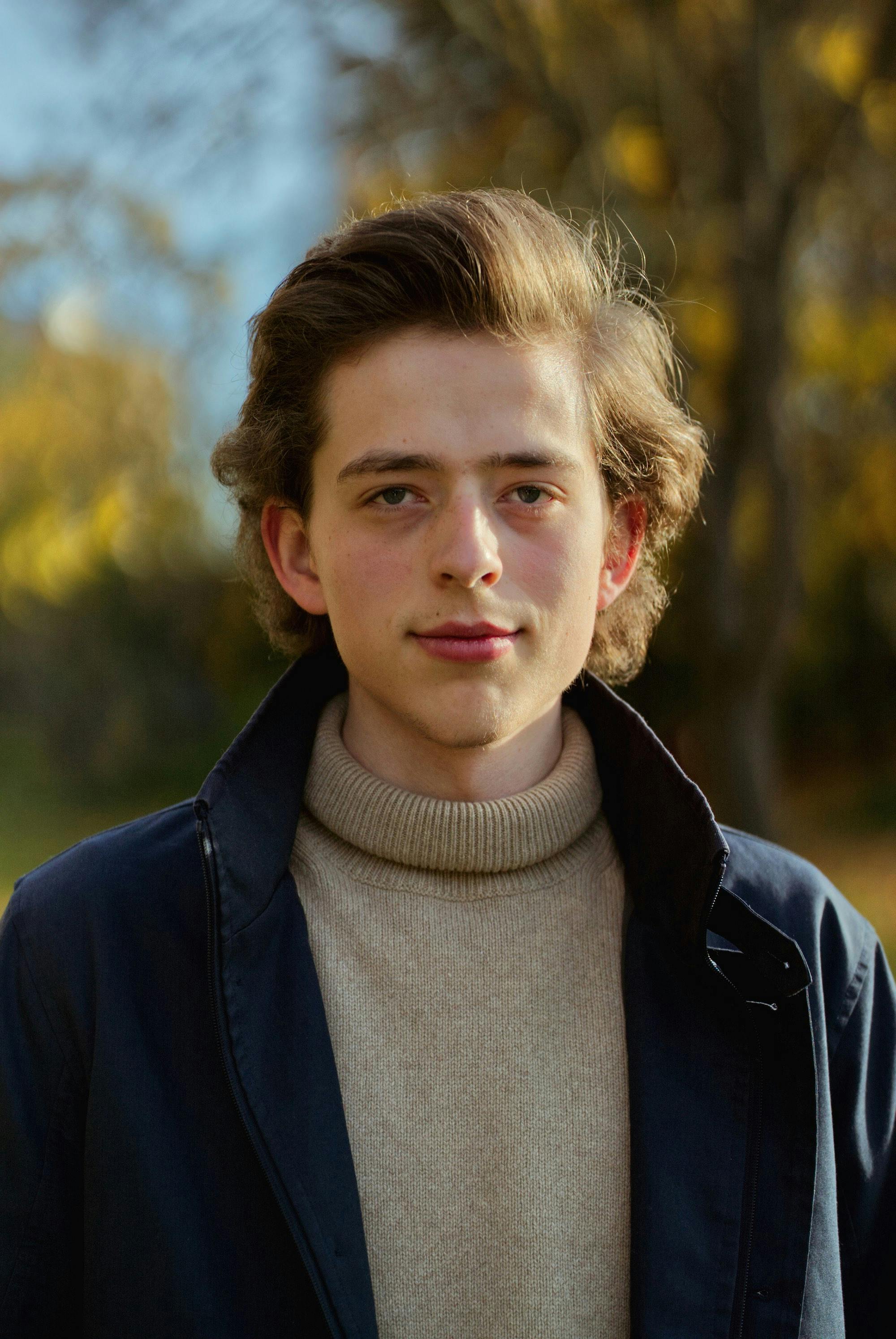 screen acting graduate Valentin looks into the camera