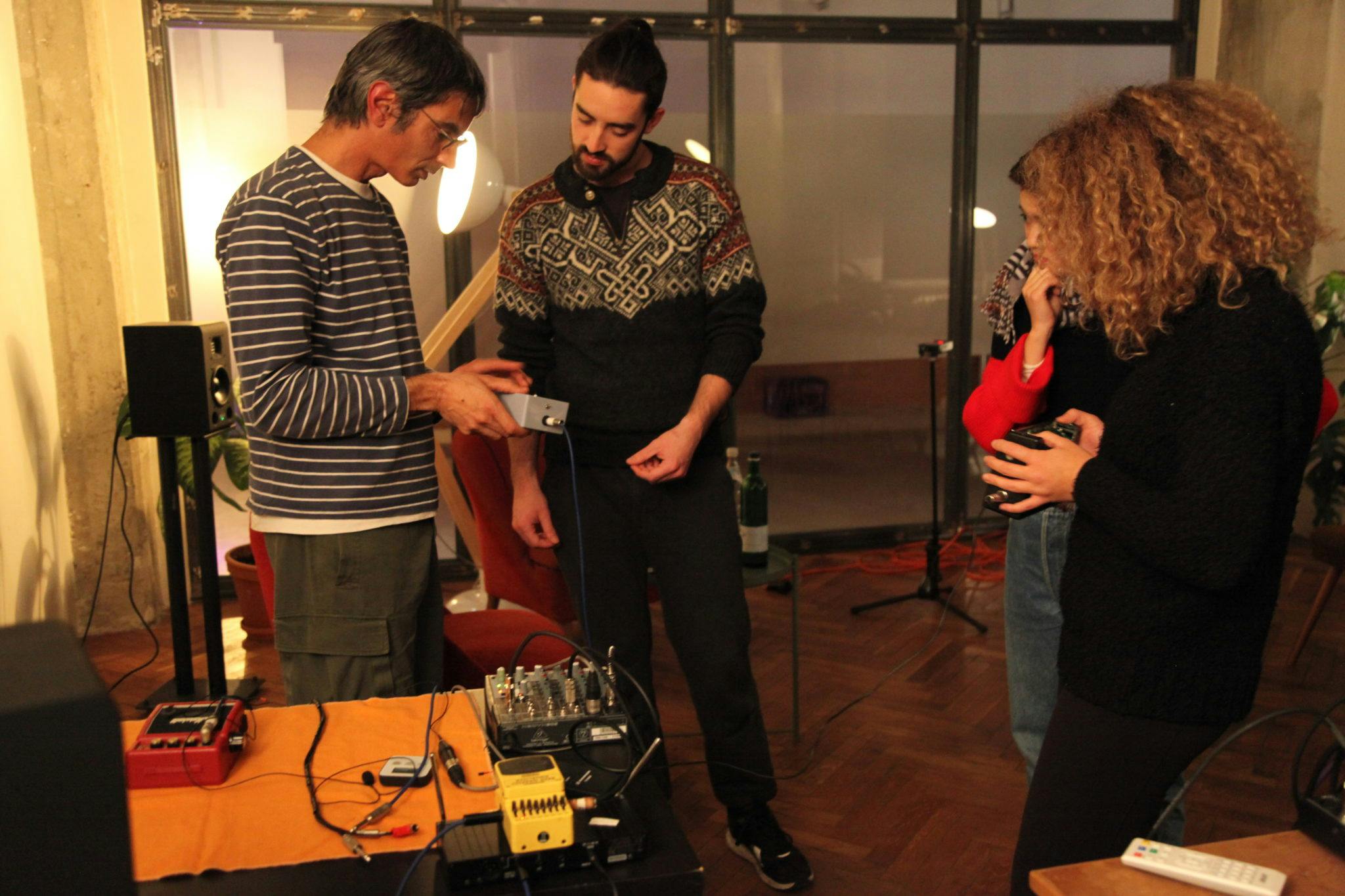 Producer, composer and performer Rafael Toral, Guest Session at Catalyst Berlin