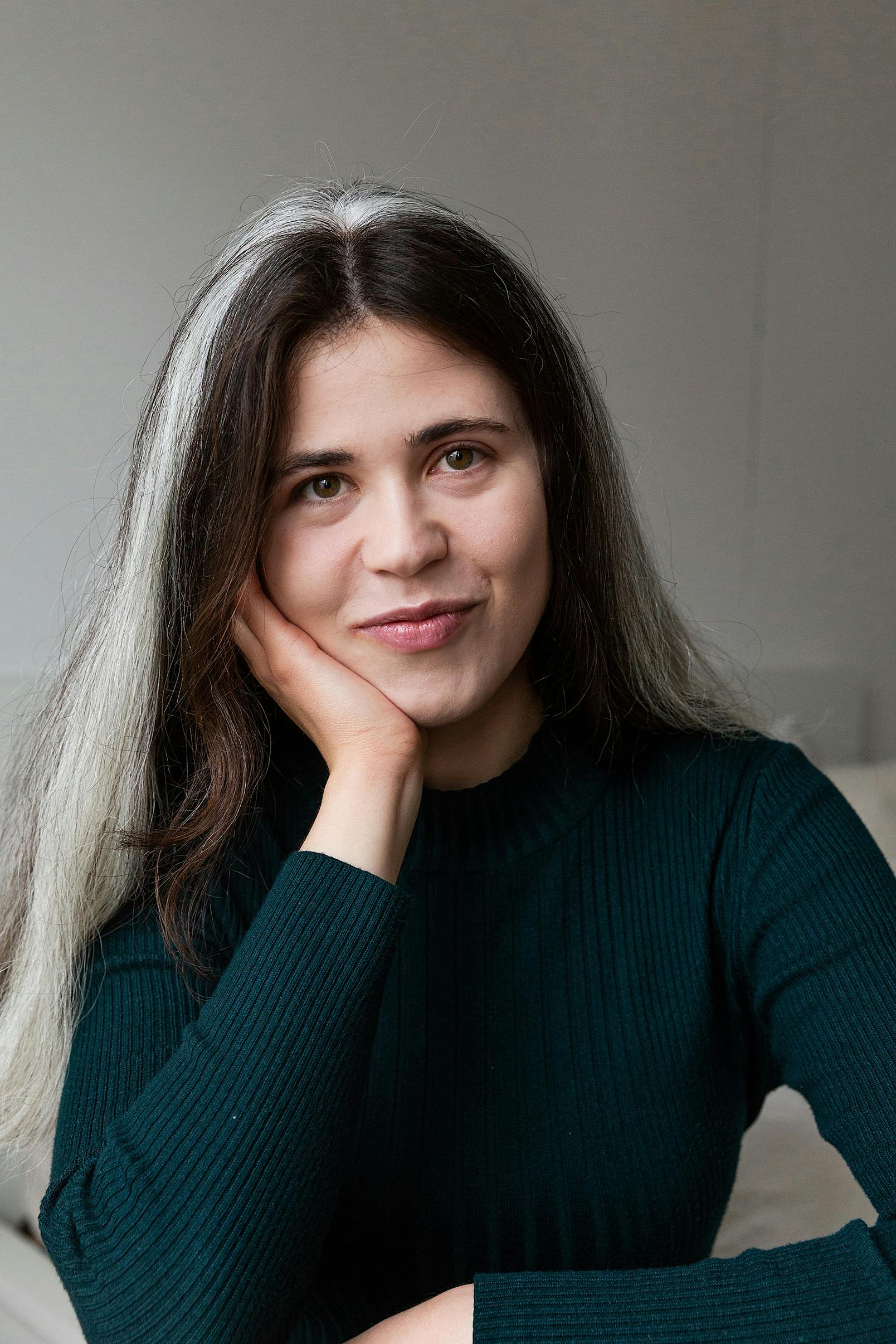Headshot of actress Joana Real