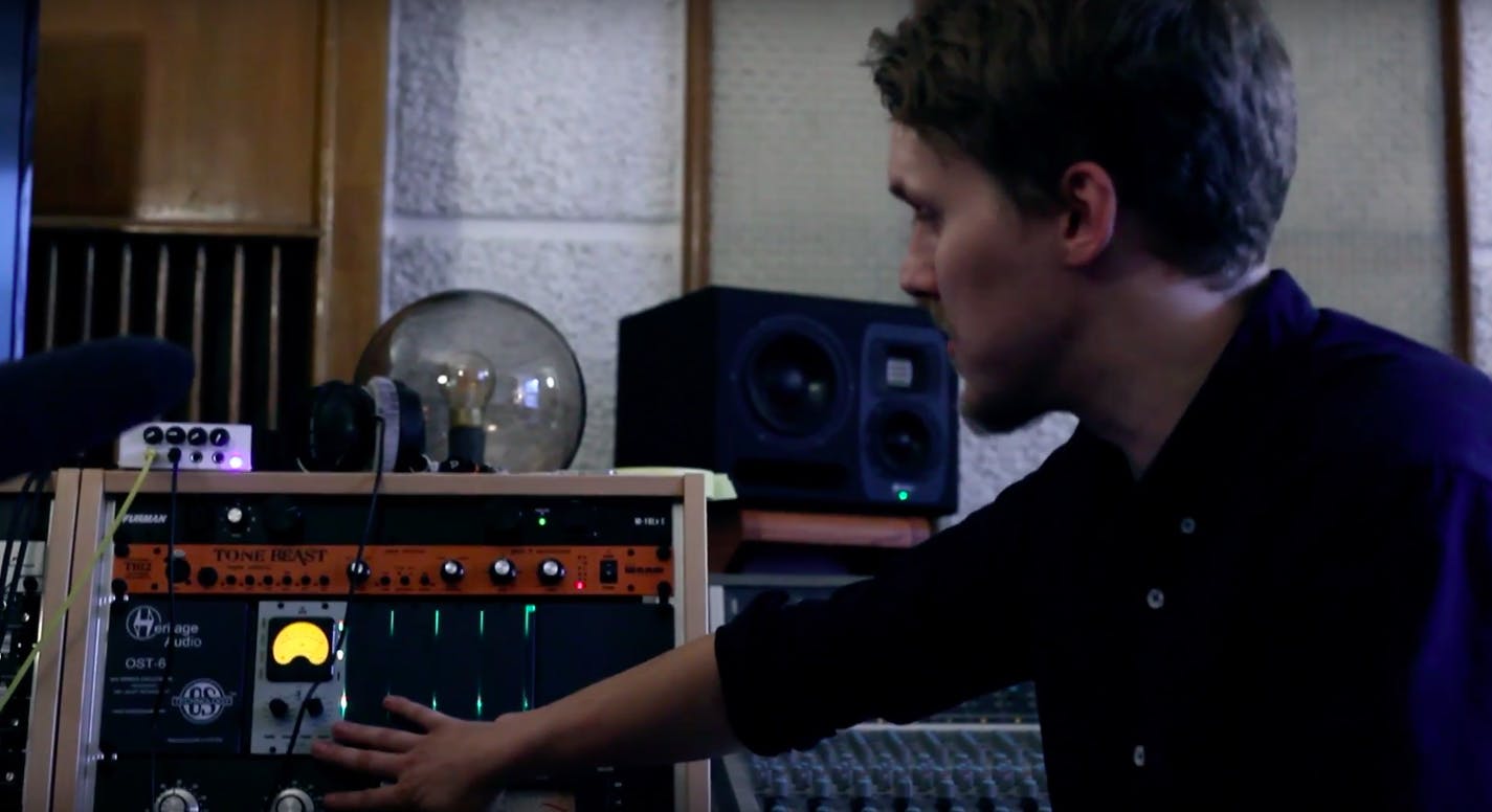 Catalyst Berlin Creative Audio Production & Sound Engineering student Risto Pikkarainen recording a live Studio Session by LAMIA